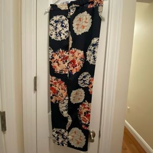 Crop printed Zara pant.